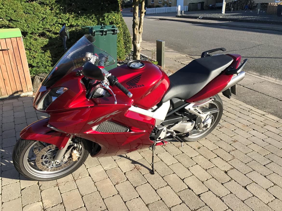 Honda VFR 800 V-Tech billede 2