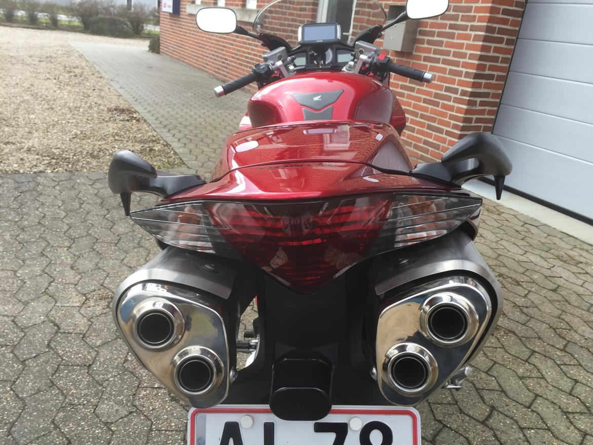 Honda VFR 800 V-Tech billede 3