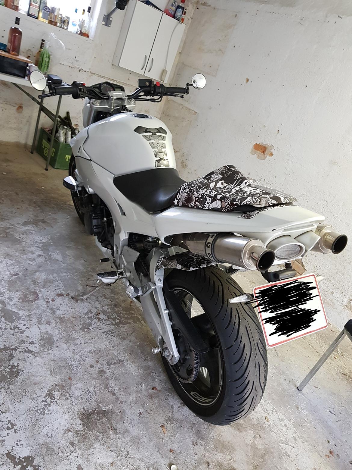 Suzuki GSR 600cc billede 6