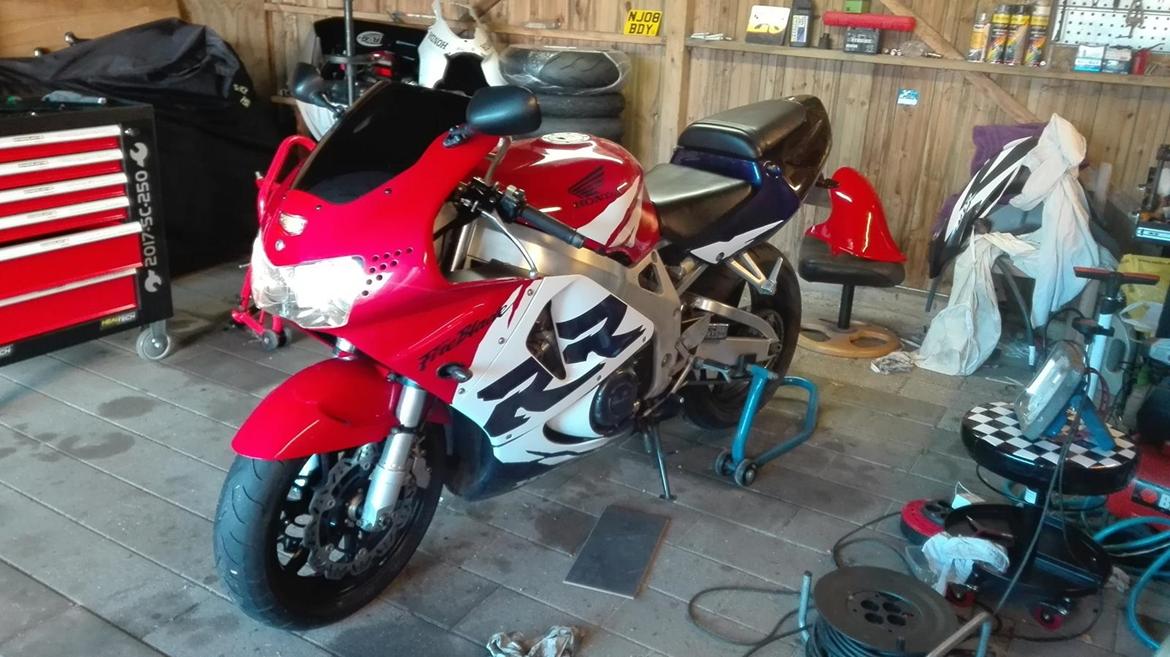 Honda Cbr900rr fireblade Solgt billede 4