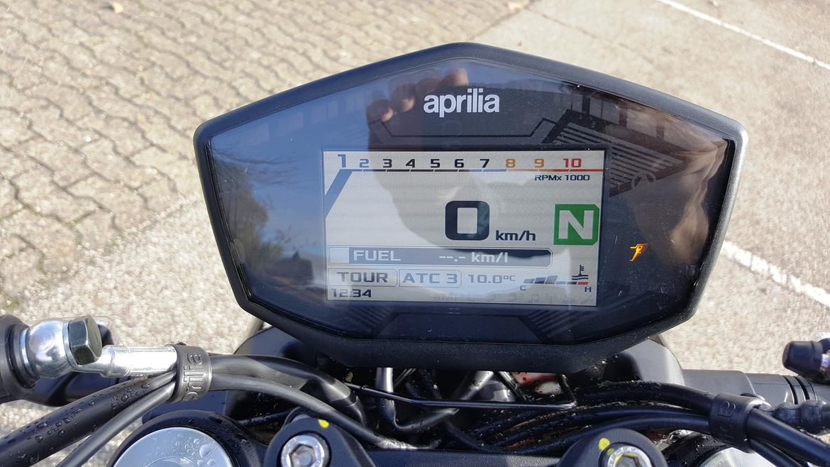 Aprilia SL 900 Shiver billede 11