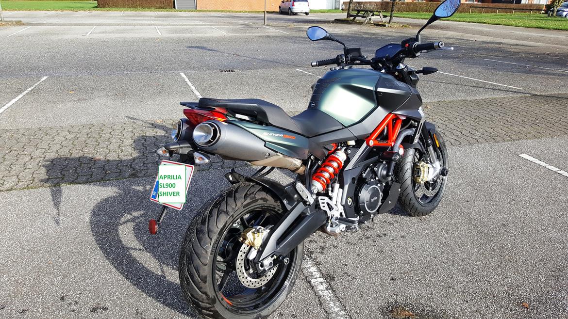 Aprilia SL 900 Shiver billede 13