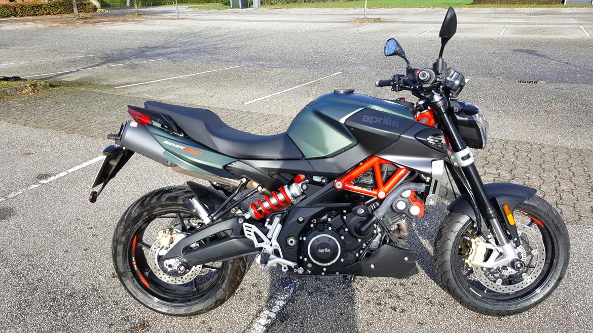 Aprilia SL 900 Shiver billede 9