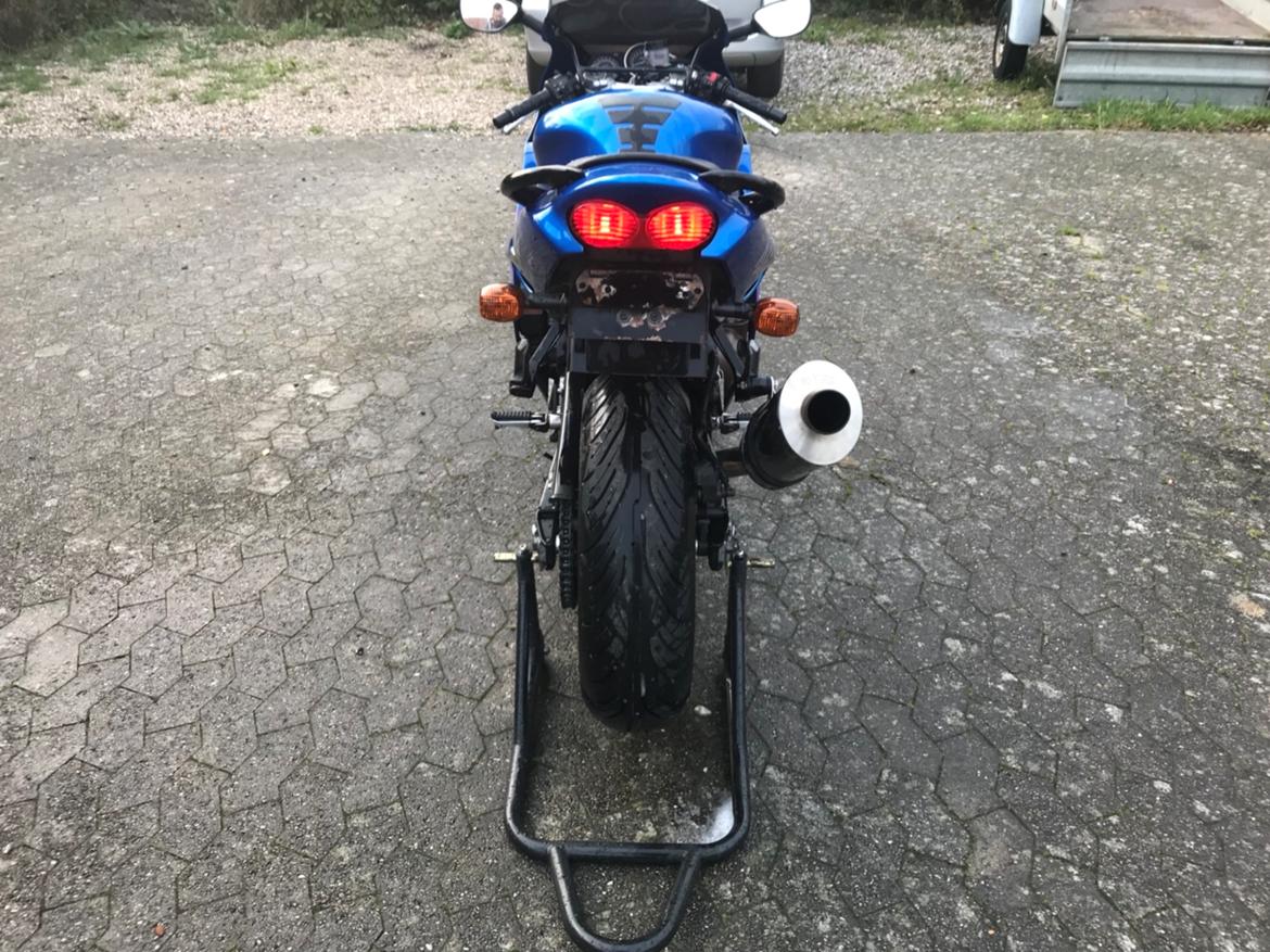 Kawasaki Zx9r (SOLGT) - Vinter 2017 billede 3