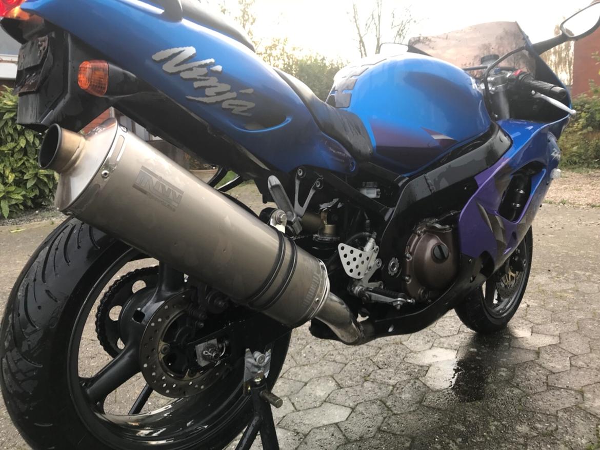 Kawasaki Zx9r (SOLGT) - Vinter 2017 billede 7