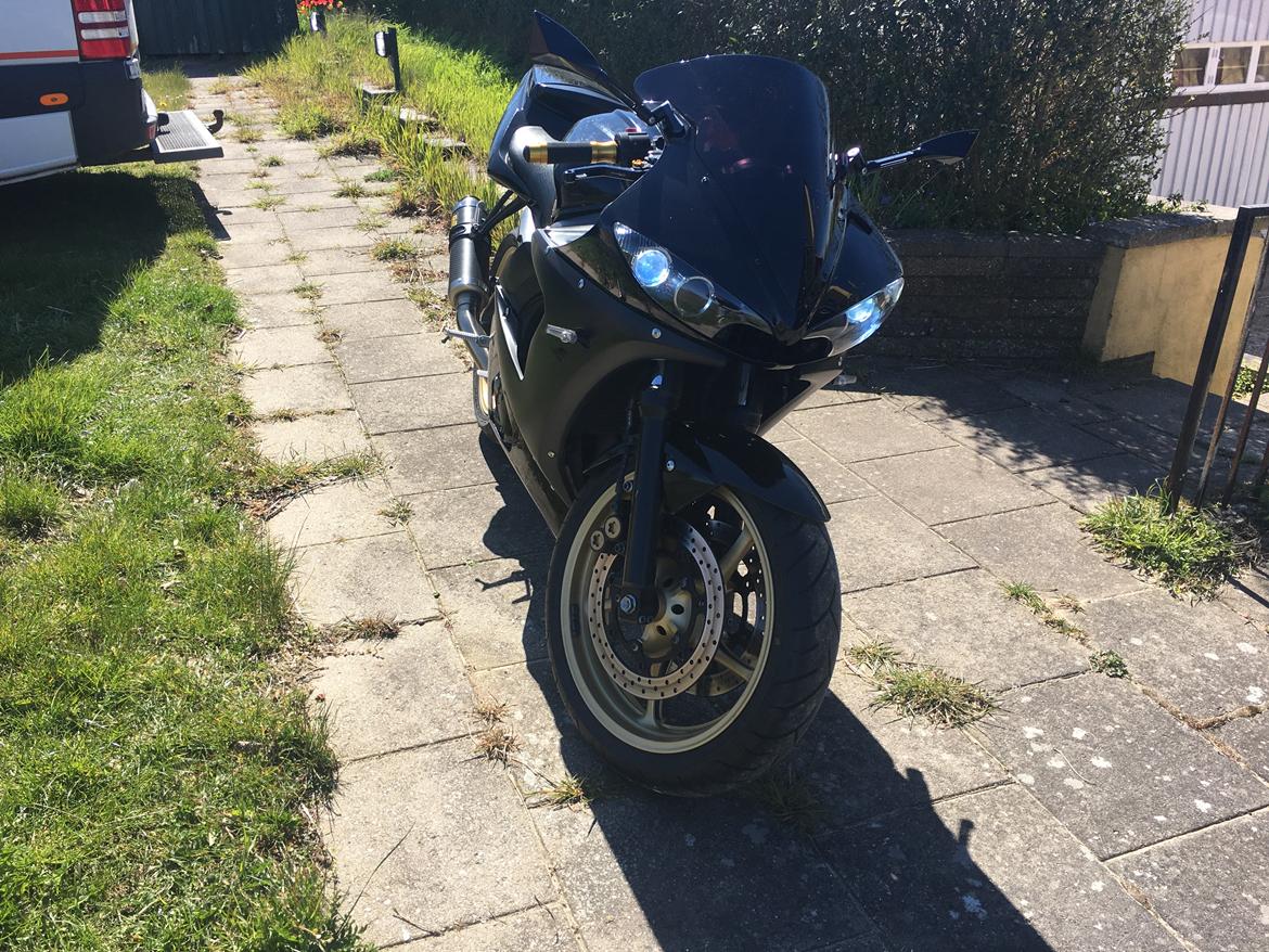 Yamaha R6 SOLGT billede 4