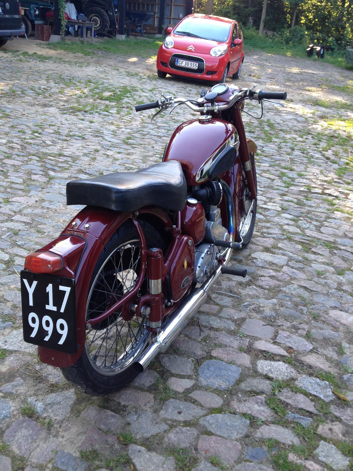 BSA BB33  billede 1