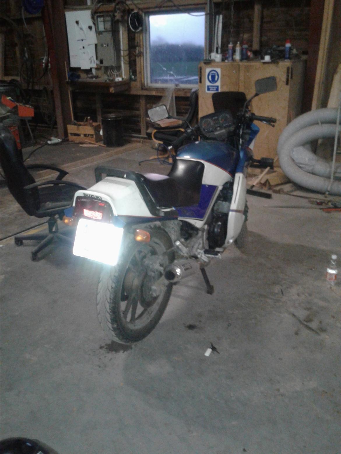 Suzuki gsx550 es billede 4