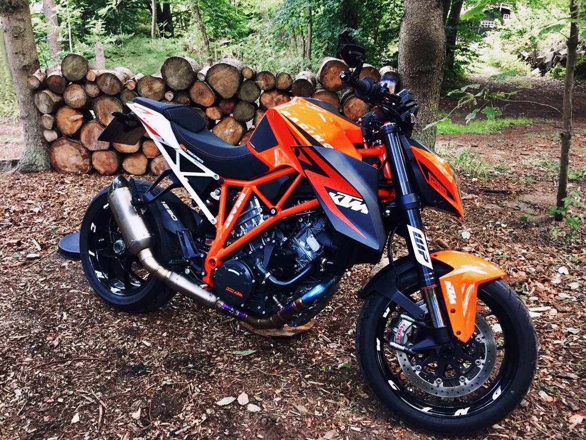 KTM 1290 Super Duke R billede 2