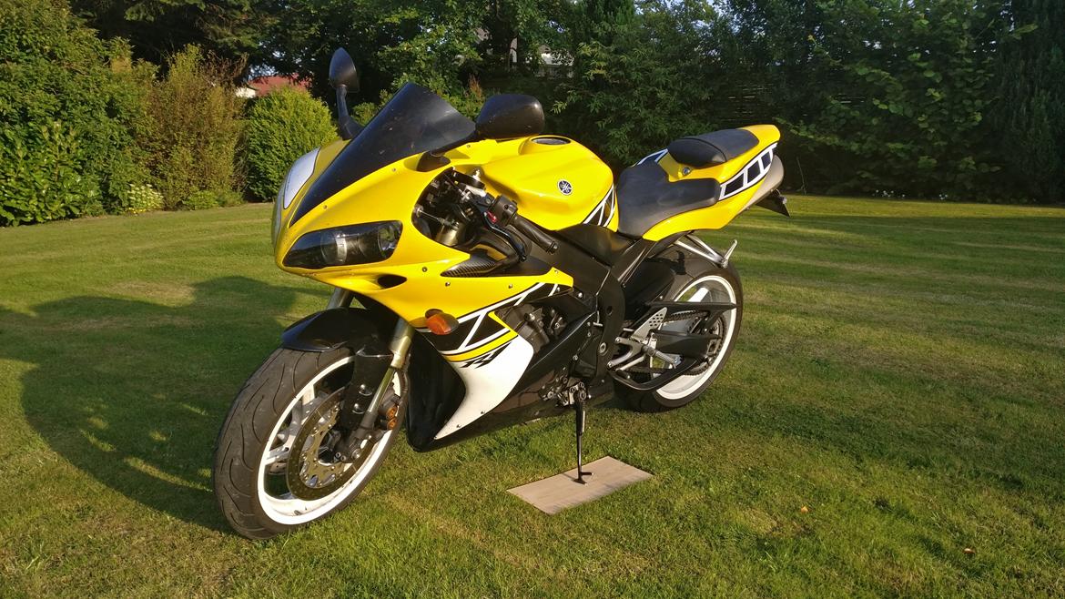 Yamaha Yzf R1 billede 4