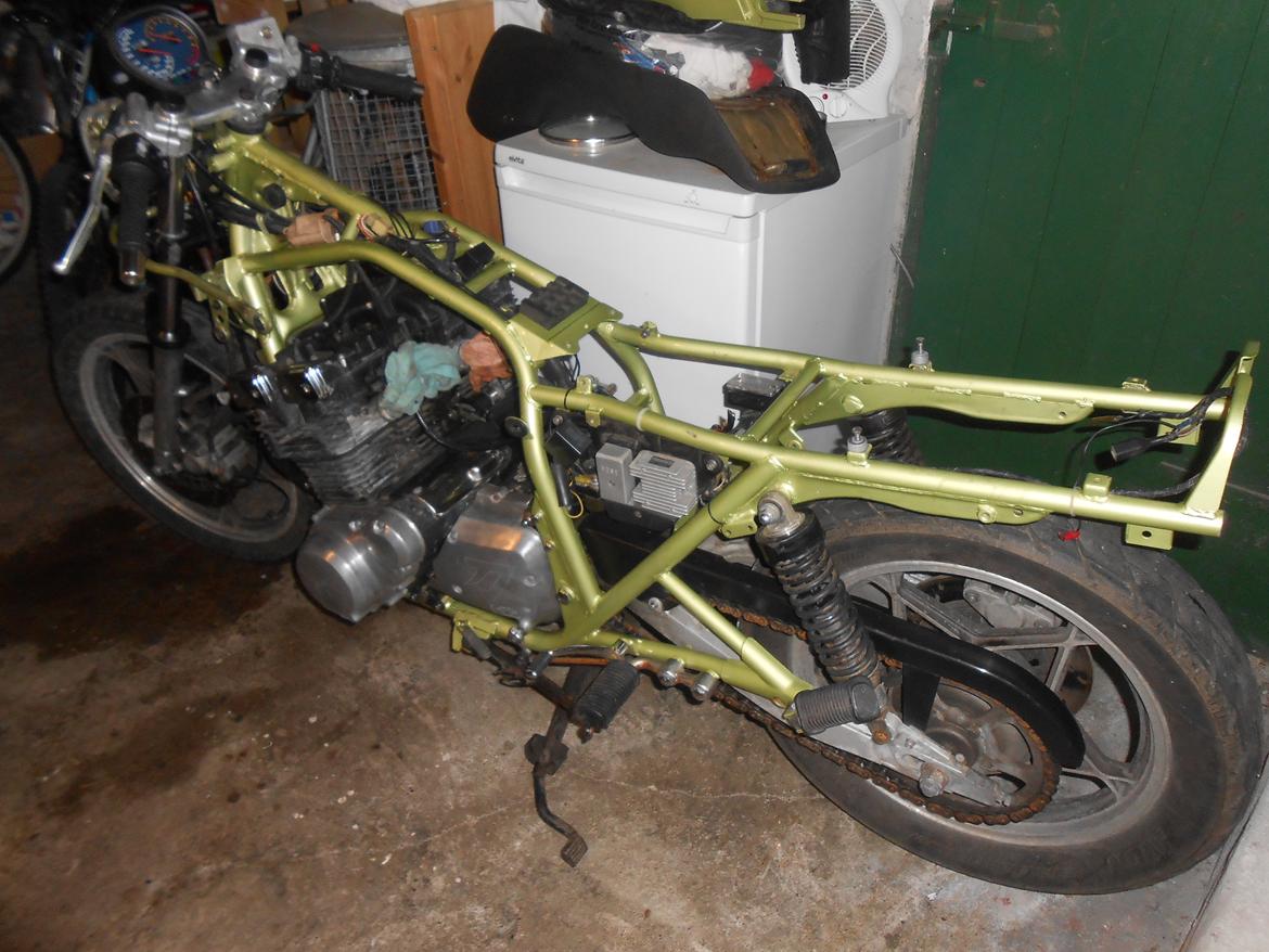 Suzuki GSX 750s Katana billede 9