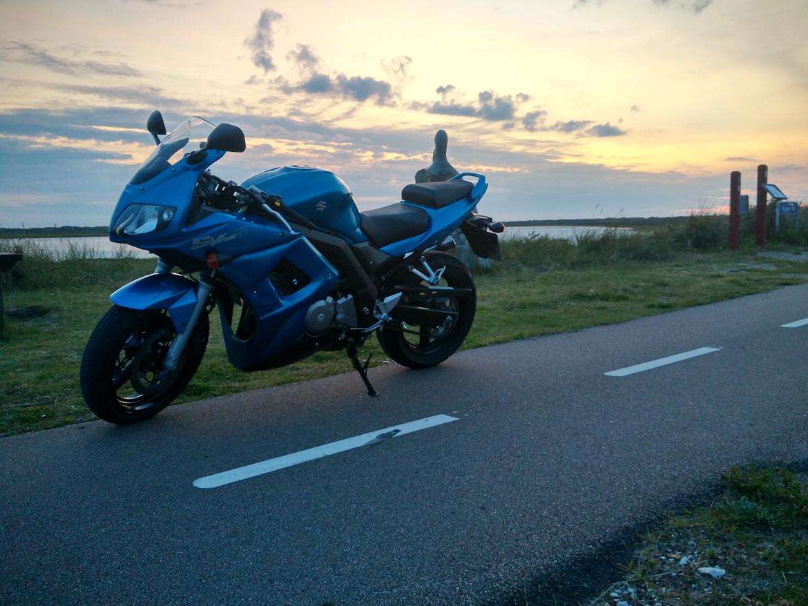 Suzuki Sv 650 s - Tur i lokal området  billede 2