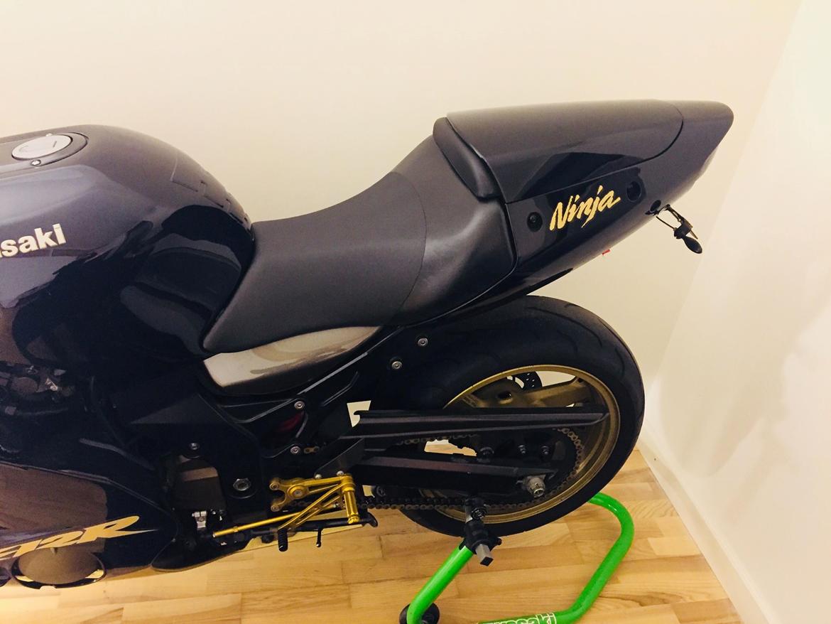 Kawasaki ZX12R billede 7