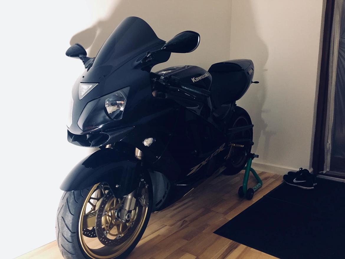 Kawasaki ZX12R billede 6