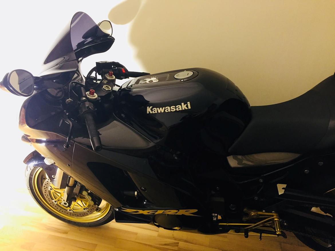 Kawasaki ZX12R billede 11