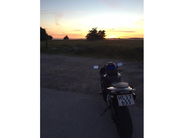 {{currentPhoto.altText}} billede {{currentPhoto.number}}