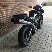 Yamaha YZF-R6 solgt