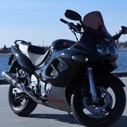 Suzuki gsx 750f