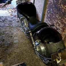 Suzuki VS 1400