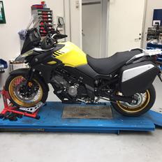 Suzuki V-Strom 650 XT 