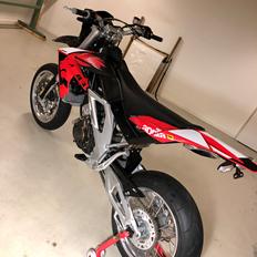 Aprilia SXV 550 - STJÅLET! Natten til d. 29/3-2018