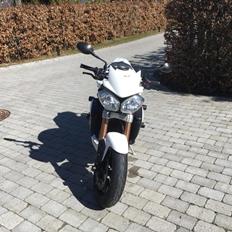 Triumph Speed Triple 1050