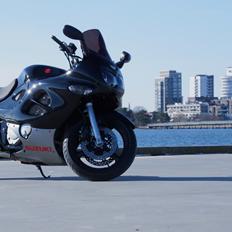 Suzuki gsx 750f