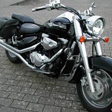 Suzuki C 1500