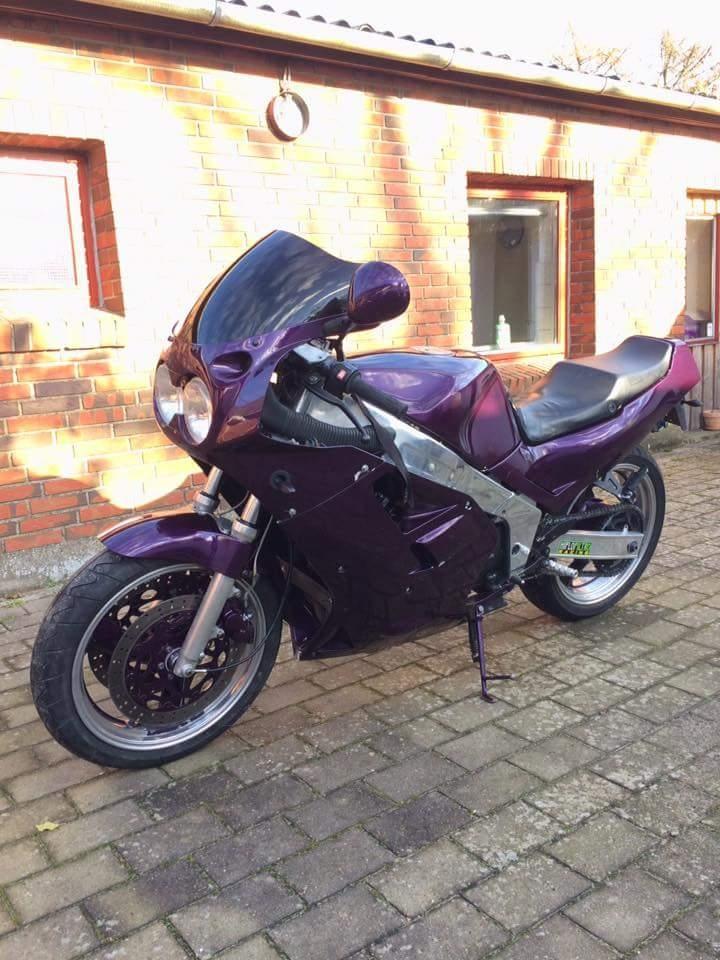 Yamaha FZR 1000 billede 5
