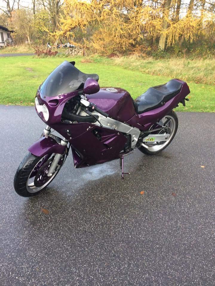 Yamaha FZR 1000 billede 4