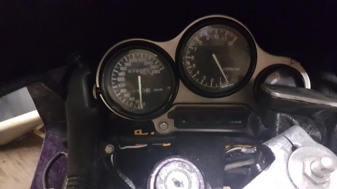 Yamaha FZR 1000 billede 12