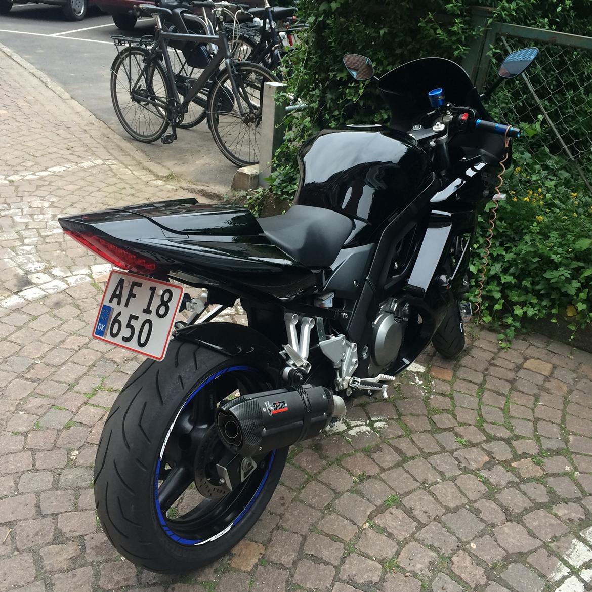 Suzuki Sv 650s K9 billede 1