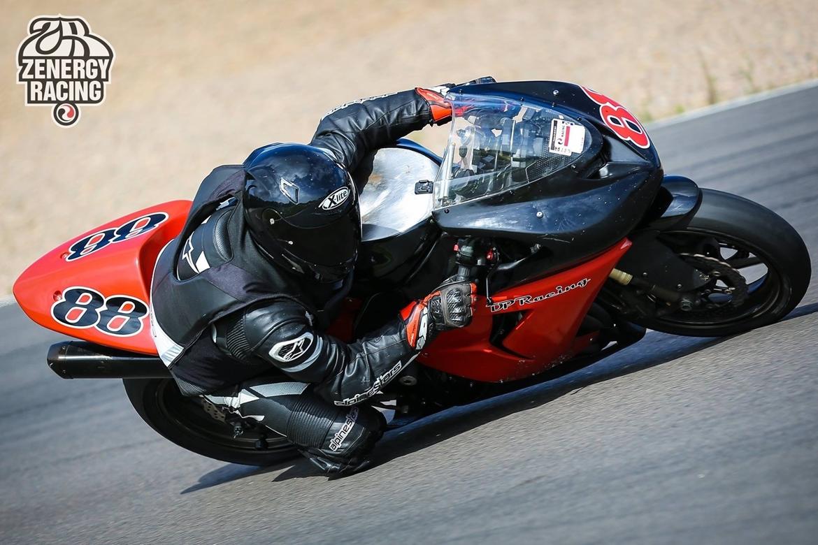 Kawasaki ZX10R billede 11