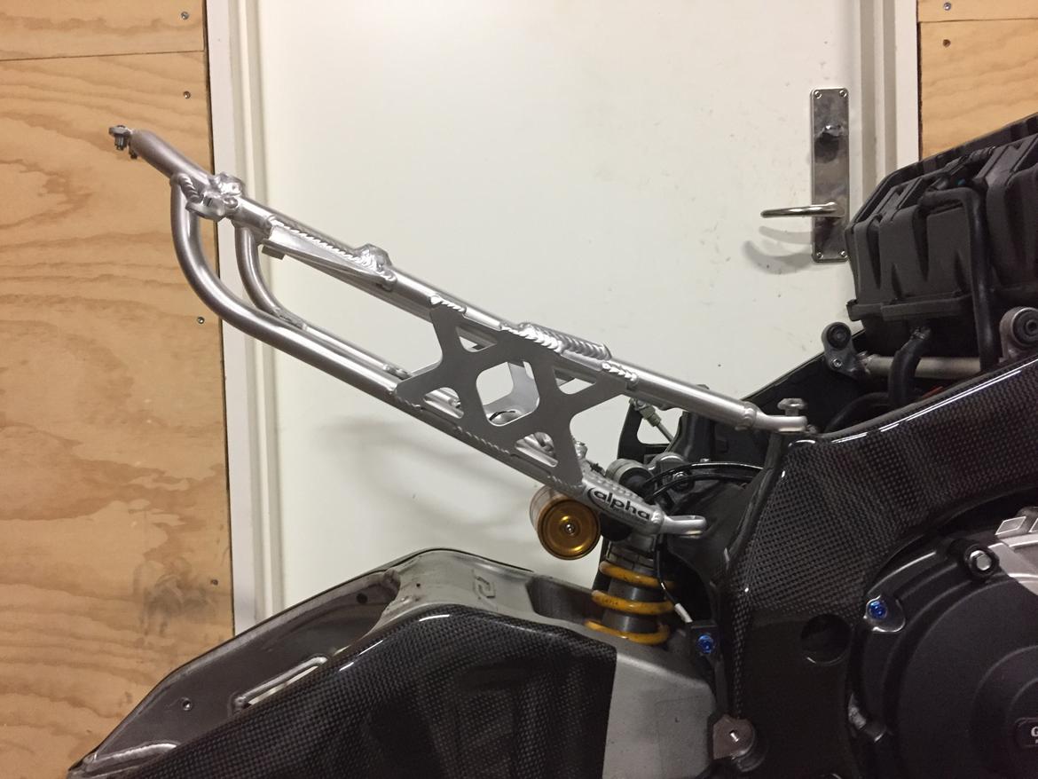 Yamaha 2015 R1M / R1  billede 12