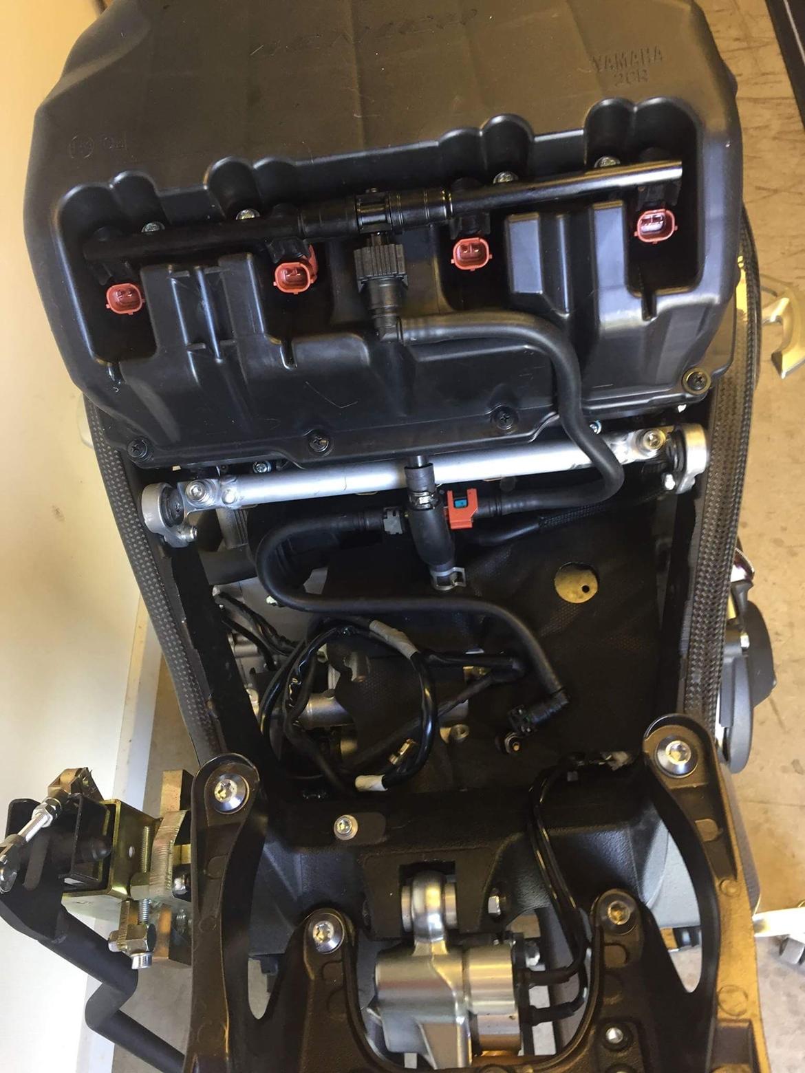 Yamaha 2015 R1M / R1  billede 14