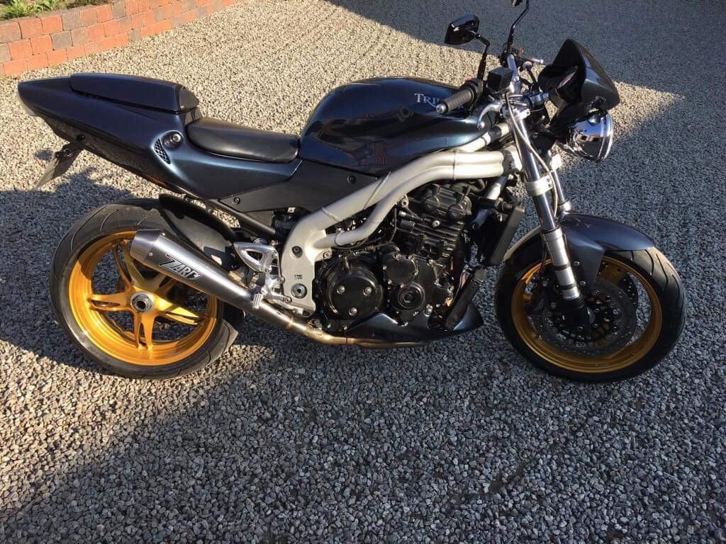 Triumph Speed Triple 955i  billede 8