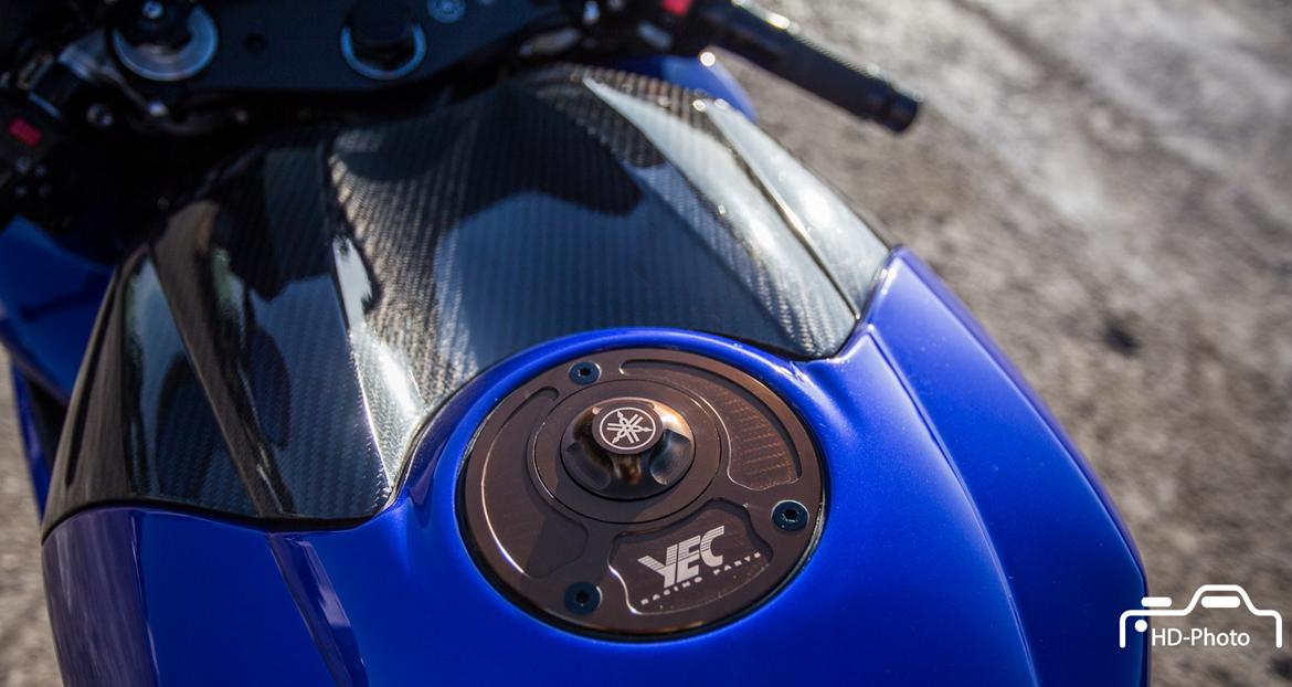 Yamaha R1 billede 14