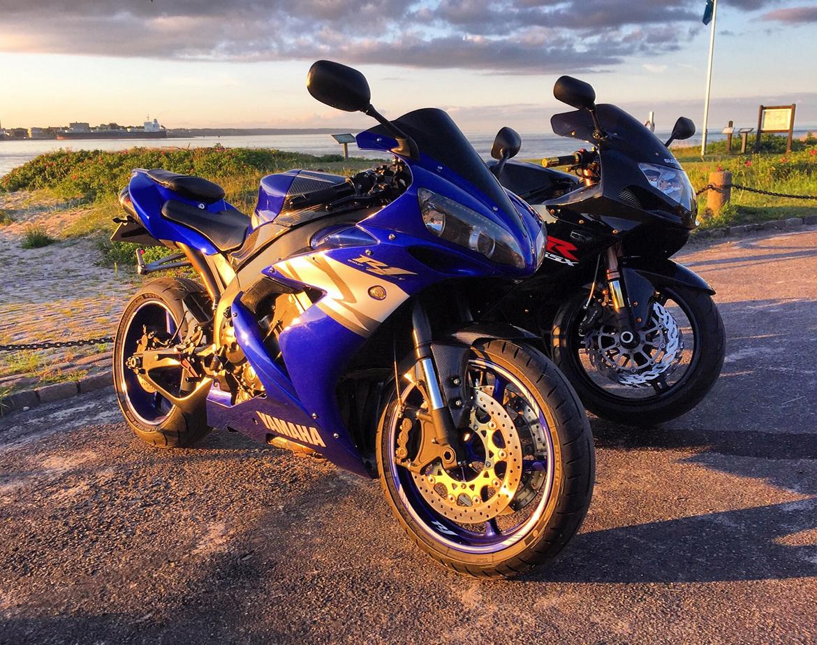 Yamaha R1 billede 16