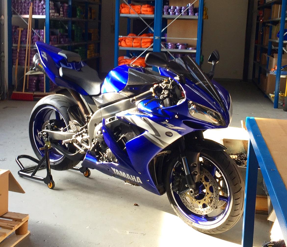 Yamaha R1 billede 26