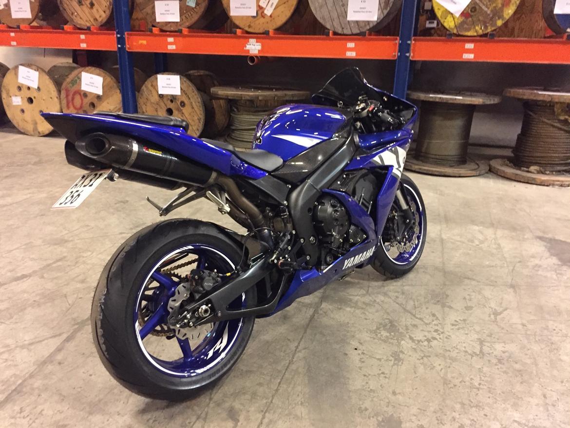 Yamaha R1 billede 29