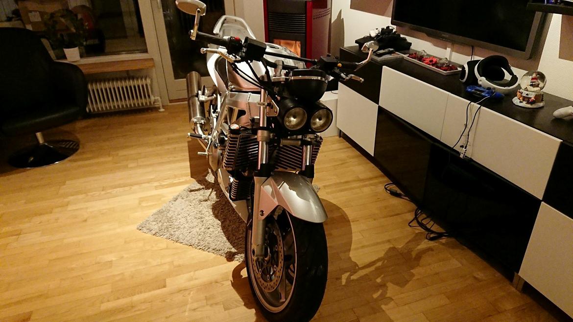 Suzuki Sv1000N billede 2