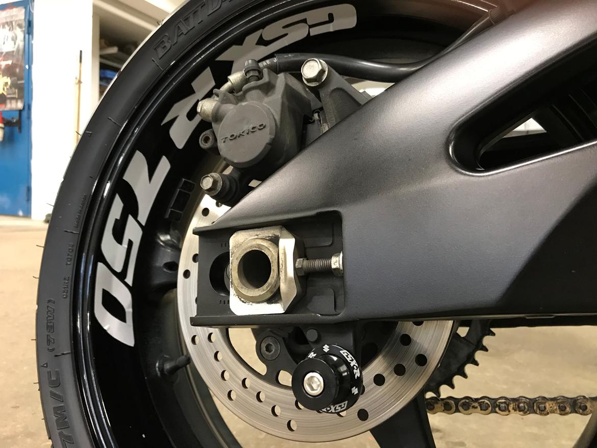 Suzuki Gsxr 750 K7 billede 30