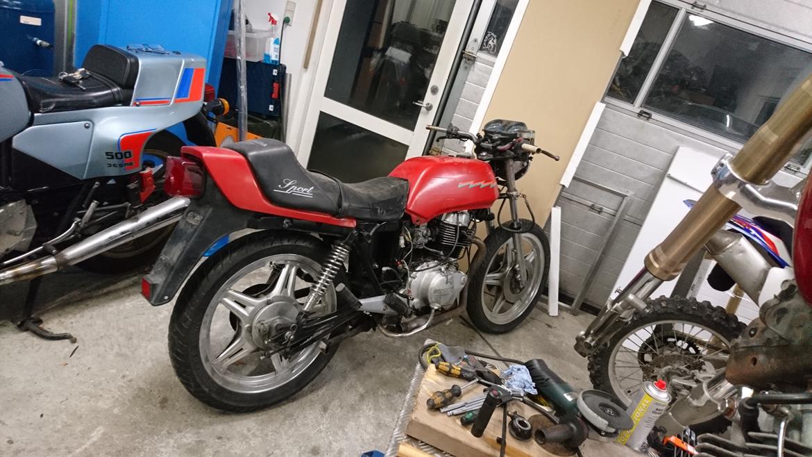 Honda Cb 400 N bliver ombygget til model N. SPORT billede 18