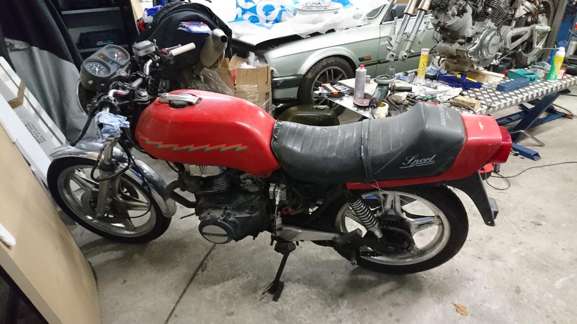 Honda Cb 400 N bliver ombygget til model N. SPORT billede 19