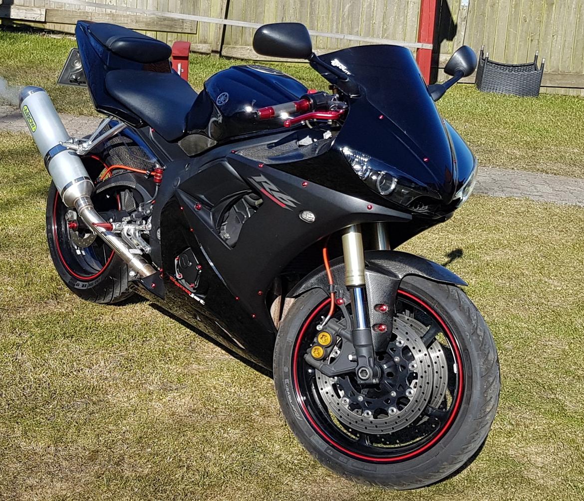 Yamaha yzf r6  billede 11