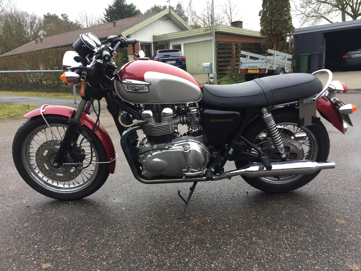 Triumph Bonneville T100 billede 8