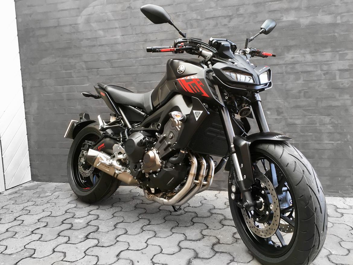 Yamaha MT-09 "BAGHJULS KONGEN II" billede 1