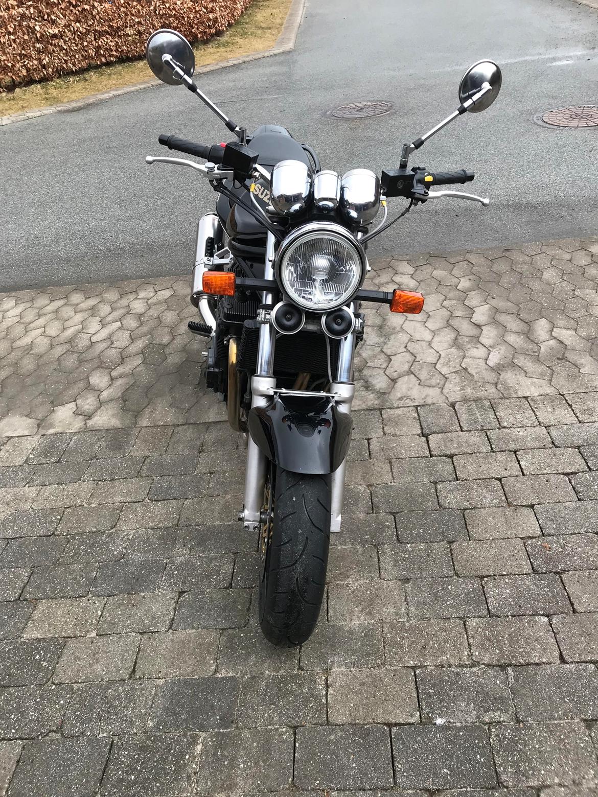 Suzuki GSF 1200N "BANDIT" (SOLGT) - SUZUKI GSF 1200 1999 billede 9