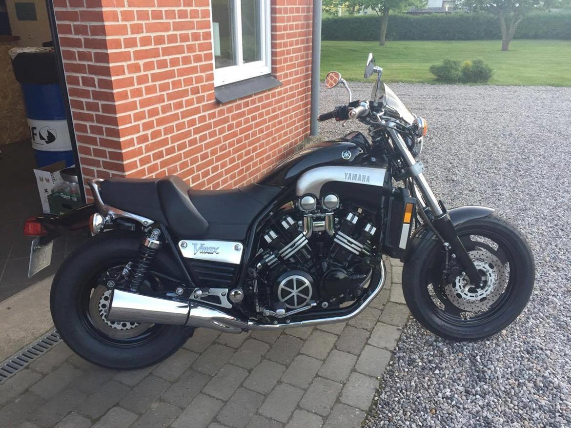 Yamaha V-max 1200 billede 1