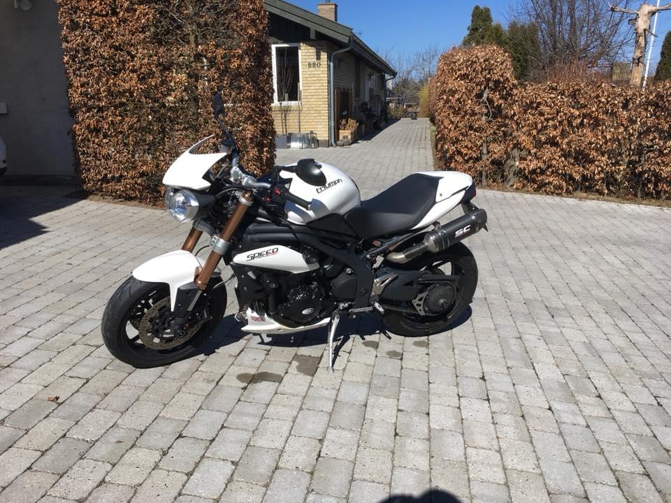 Triumph Speed Triple 1050 billede 4